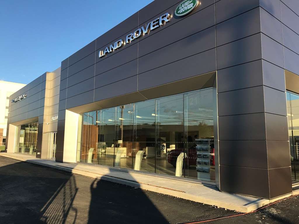 Land Rover Fairfield | 1 State St Ext, Fairfield, CT 06825 | Phone: (203) 874-8500