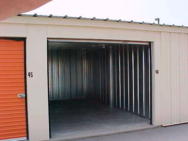 EZ Self Storage | 1019 W Rawson Ave, Oak Creek, WI 53154, USA | Phone: (414) 764-9900