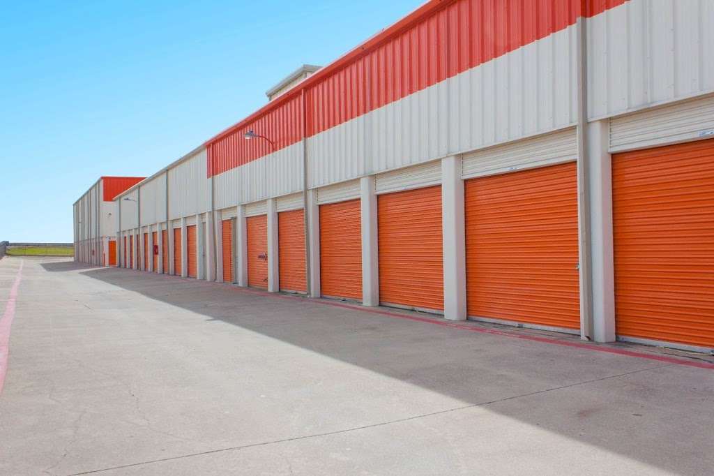 Public Storage | 3550 W Mockingbird Ln, Dallas, TX 75235, USA | Phone: (972) 763-5454