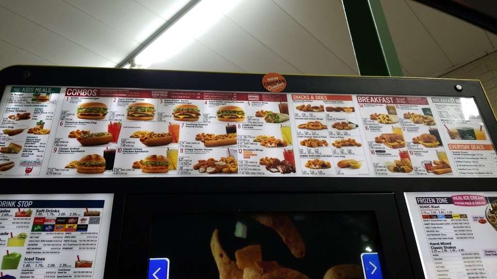 Sonic Drive-In | 15205 Montfort Dr, Dallas, TX 75248, USA | Phone: (972) 239-0441