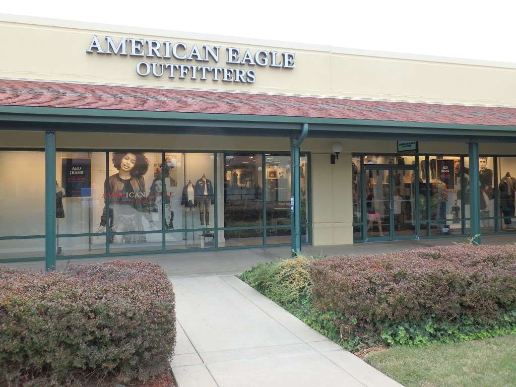 American Eagle Outfitters | 495 Premium Outlets Blvd, Hagerstown, MD 21740, USA | Phone: (301) 714-4978