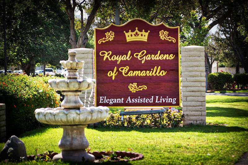 Royal Gardens of Camarillo | 903 Carmen Dr, Camarillo, CA 93010, USA | Phone: (805) 484-2777