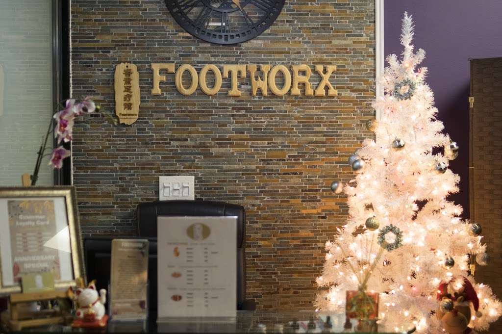 Footworx Reflexology | 124 Broadway, Saugus, MA 01906, USA | Phone: (781) 813-3133