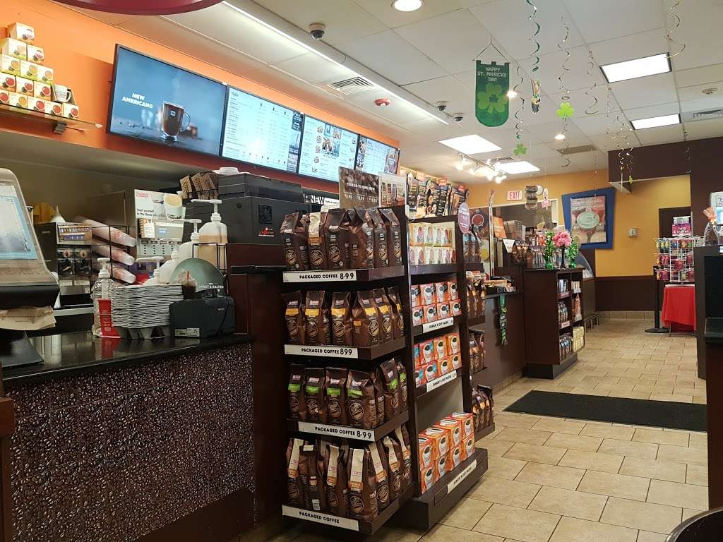 Dunkin Donuts | 1750 Milwaukee Ave, Glenview, IL 60025 | Phone: (847) 390-0277