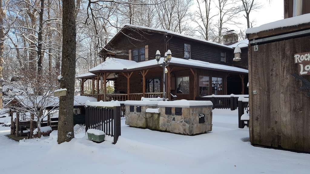 Rocky Top Lodge Bed & Breakfast | 2101 Old Lancaster Pike, Reinholds, PA 17569, USA | Phone: (610) 775-4298