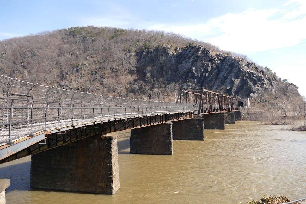 Footbridge to C&O Canal and Maryland Heights | Appalachian Trail, Harpers Ferry, MD 25425, USA