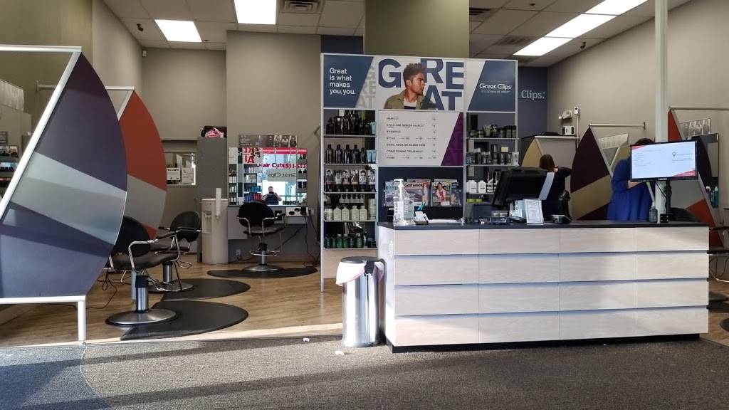 Great Clips | 8380 W Cheyenne Ave Ste 100, Las Vegas, NV 89129, USA | Phone: (702) 839-4030