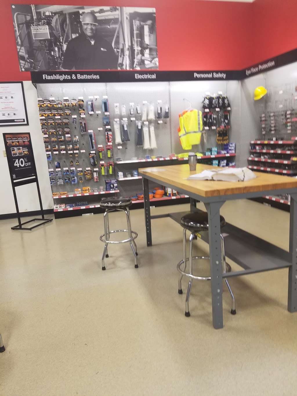 Grainger Industrial Supply | 14790 W 99th St, Lenexa, KS 66215 | Phone: (800) 472-4643