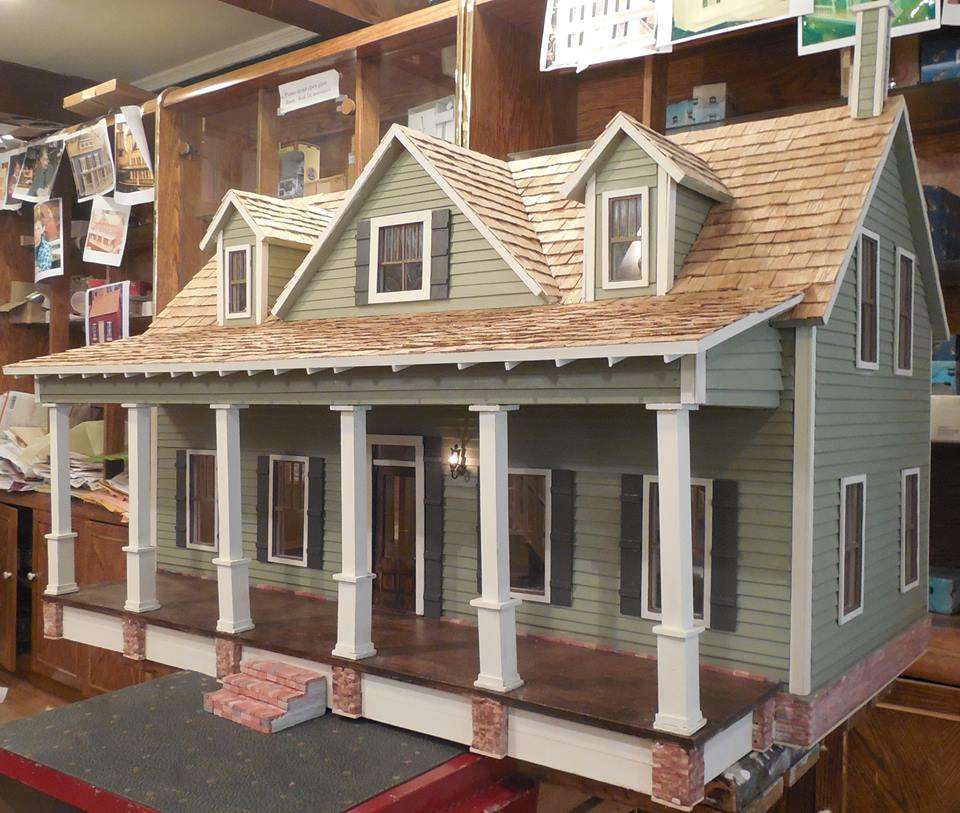 KELLOGGS DOLLS HOUSES | 29 Main St, Cold Spring Harbor, NY 11724, USA | Phone: (631) 692-5558