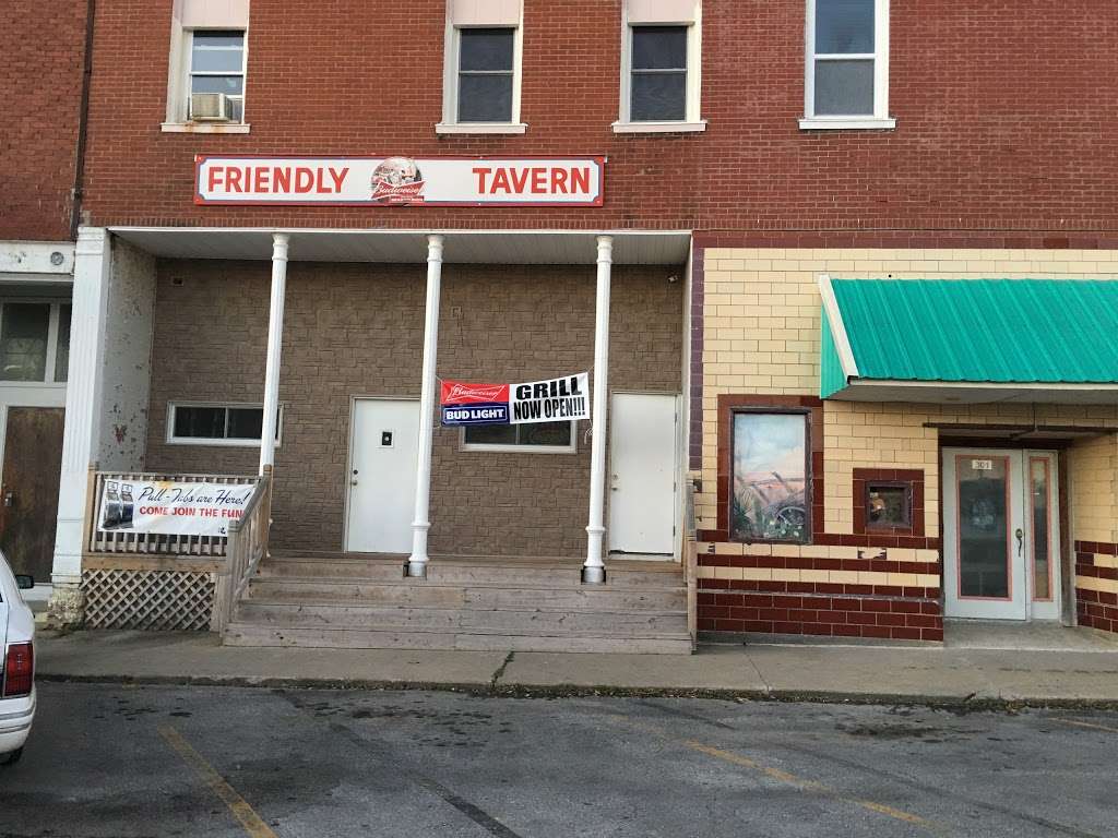 Friendly Tavern | 303 Main St, Garden City, MO 64747 | Phone: (816) 773-6444