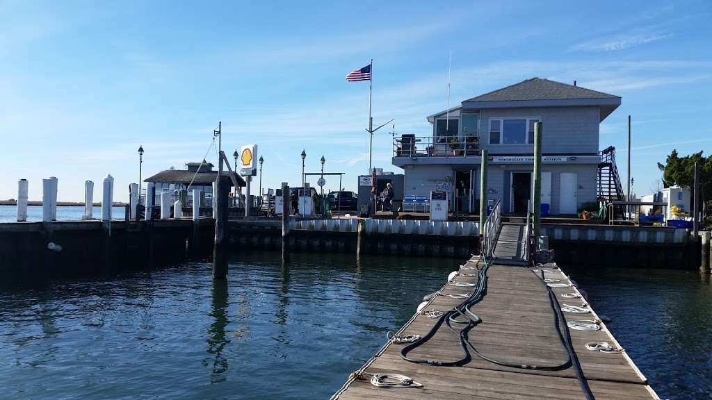 Woodcleft Fishing Station | 447 Woodcleft Ave, Freeport, NY 11520, USA | Phone: (516) 378-8748