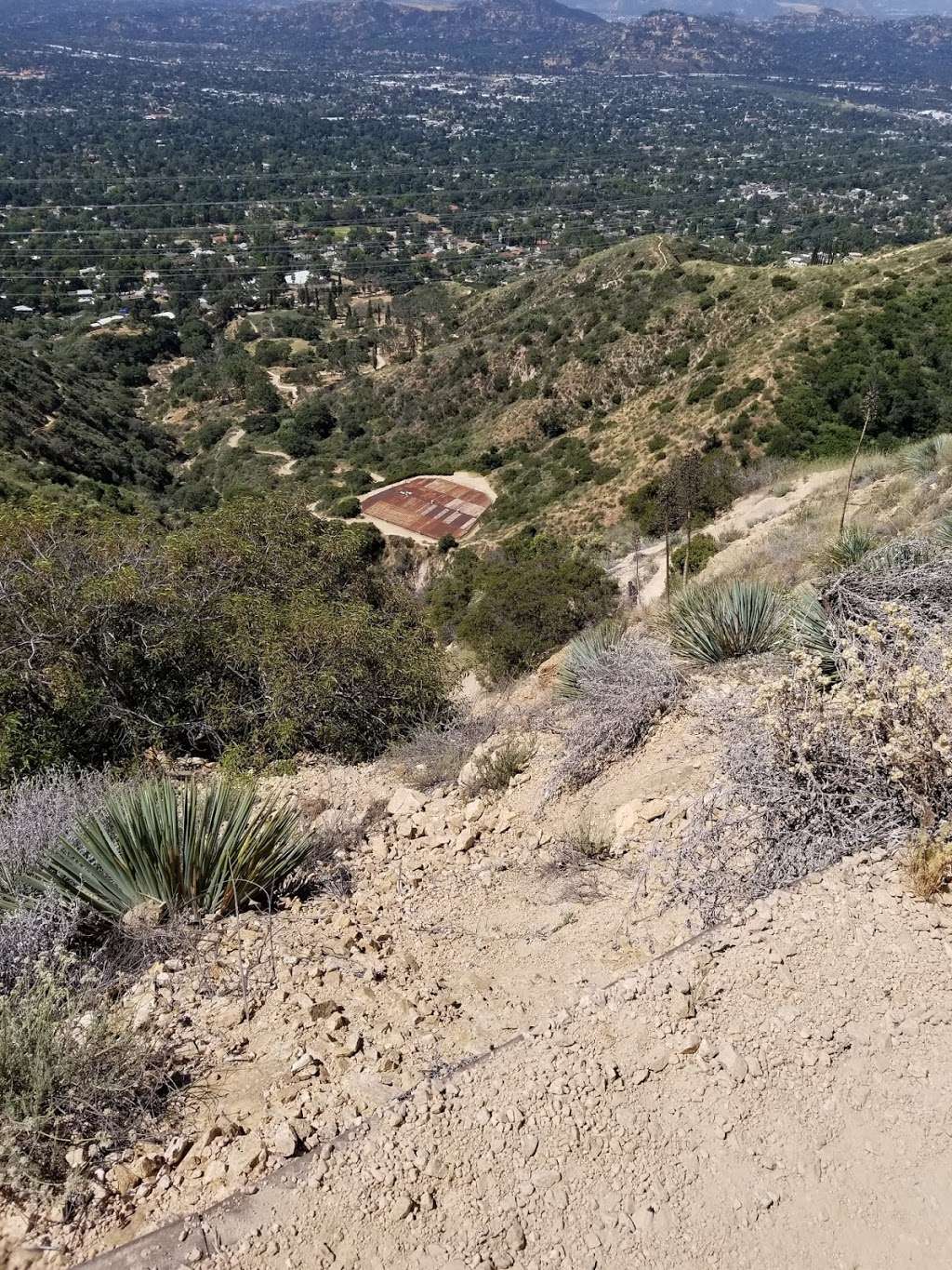 Cobb Estate Hike | 3302 Lake Ave, Altadena, CA 91001, USA