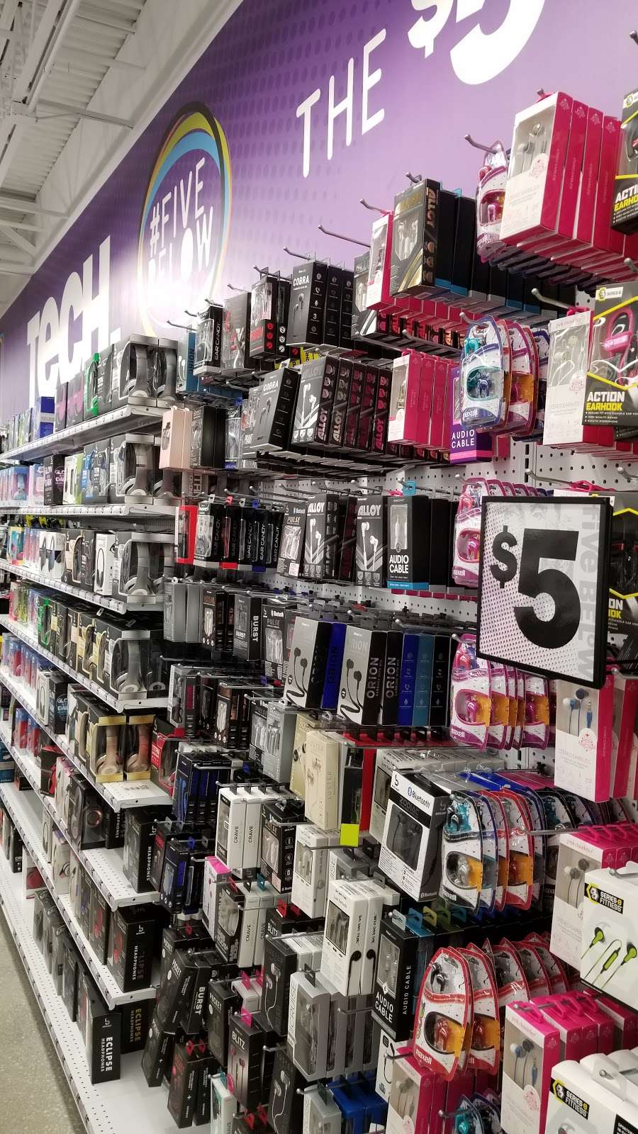 Five Below | 6316 Lantana Rd, Lake Worth, FL 33463 | Phone: (561) 433-4794