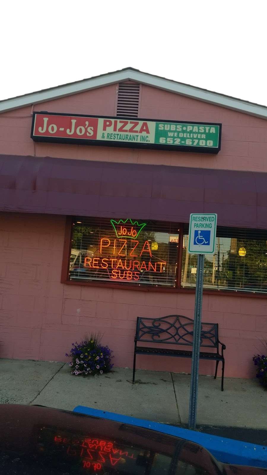 Jo-Jos Pizza & Restaurant | 101 W Jimmie Leeds Rd, Galloway, NJ 08205, USA | Phone: (609) 652-6700