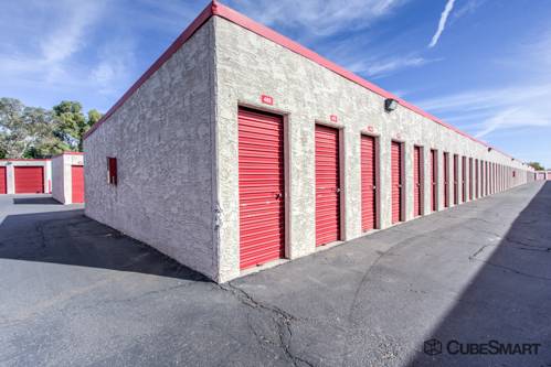 CubeSmart Self Storage | 909 S Country Club Dr, Mesa, AZ 85210, USA | Phone: (480) 834-4235