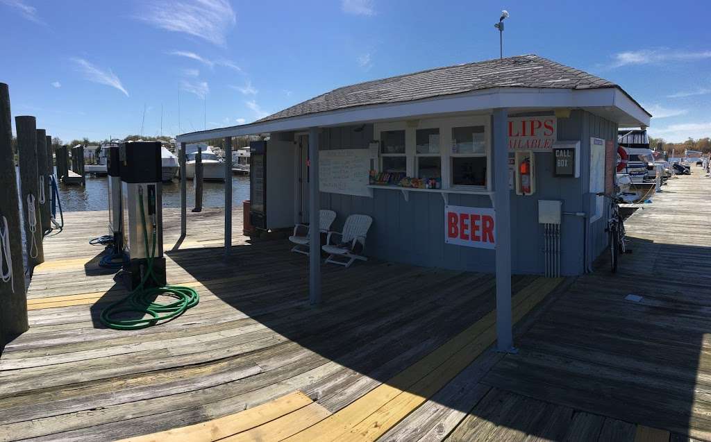 Anchor Yacht Basin | 1048 Turkey Point Rd, Edgewater, MD 21037 | Phone: (410) 798-1431