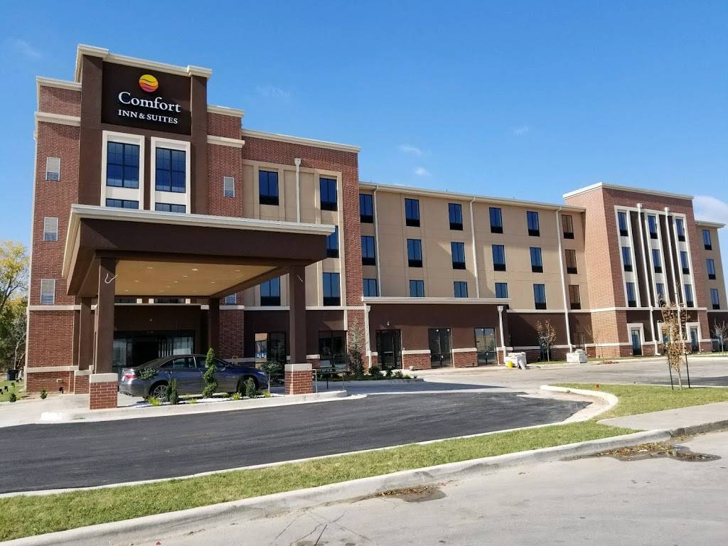 Comfort Inn & Suites Oklahoma City Near Bricktown | 1809 E Reno Ave, Oklahoma City, OK 73117, USA | Phone: (405) 896-2537