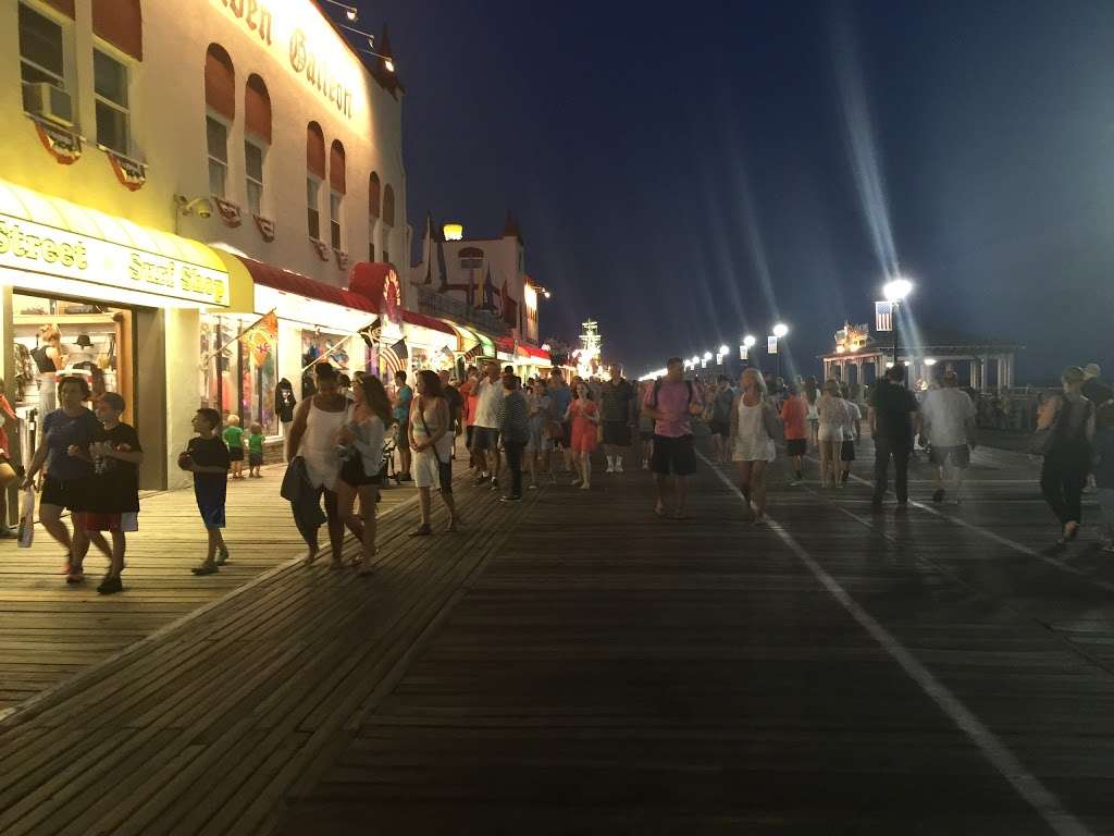 12th Street Beach | 12th & the, Boardwalk, Ocean City, NJ 08226 | Phone: (609) 399-1412