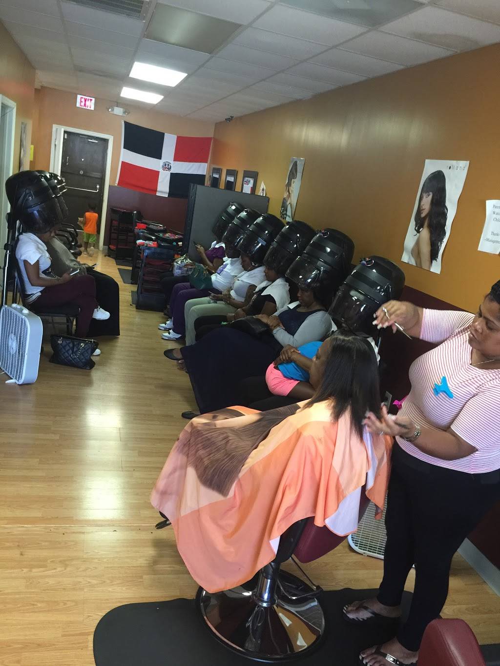 B&Y Dominican Salon | 3315 S Holden Rd, Greensboro, NC 27407, USA | Phone: (336) 852-8915