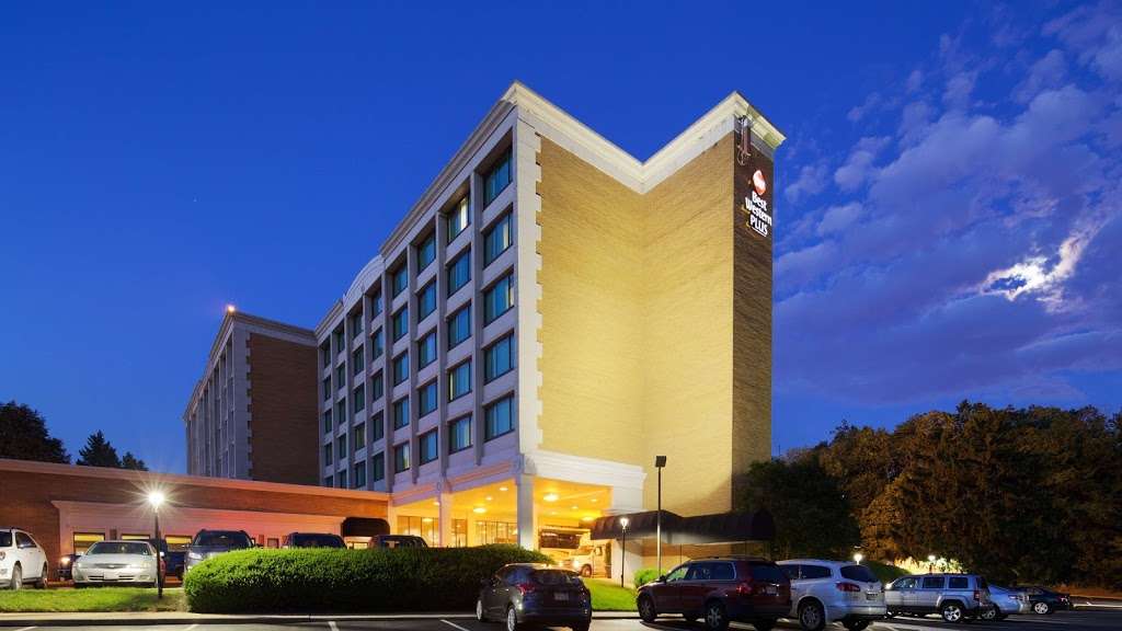Best Western Plus Rockville Hotel & Suites | 1251 W Montgomery Ave, Rockville, MD 20850 | Phone: (301) 424-4940