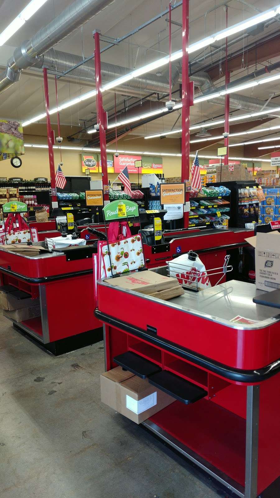 Grocery Outlet Bargain Market | 520 Workman Mill Rd, La Puente, CA 91746, USA | Phone: (626) 626-8500