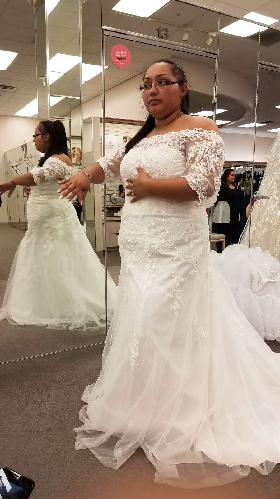 Davids Bridal | 125 Northwest Loop 410 Suite 501, San Antonio, TX 78216, USA | Phone: (210) 340-5385