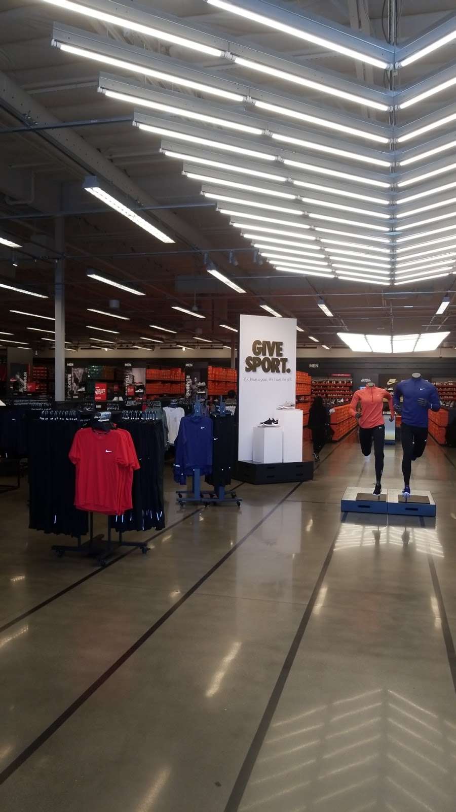 Nike Factory Store | 27641 San Bernardino Ave, Redlands, CA 92374, USA | Phone: (909) 307-8903