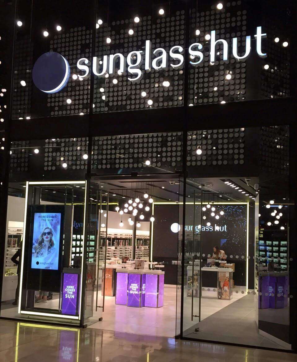 Sunglass Hut | Unit K2009 Level 50 North, The Mall, Shepherds Bush, London W12 7SL, UK | Phone: 020 8222 6925