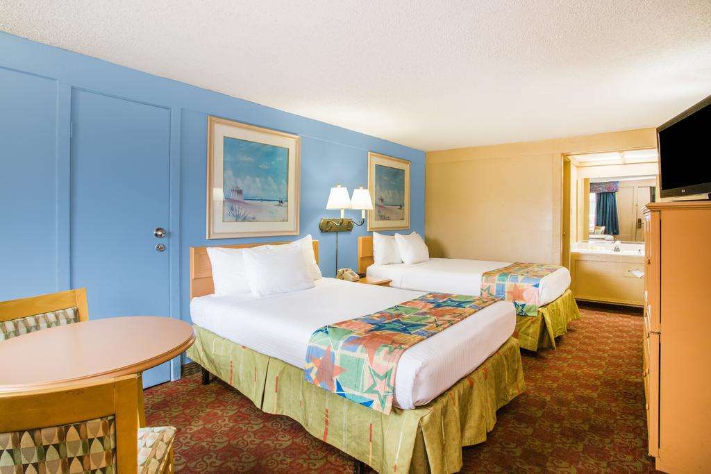 Knights Inn Maingate Kissimmee Orlando | 7475 W US-192, Kissimmee, FL 34747, USA | Phone: (407) 396-4200