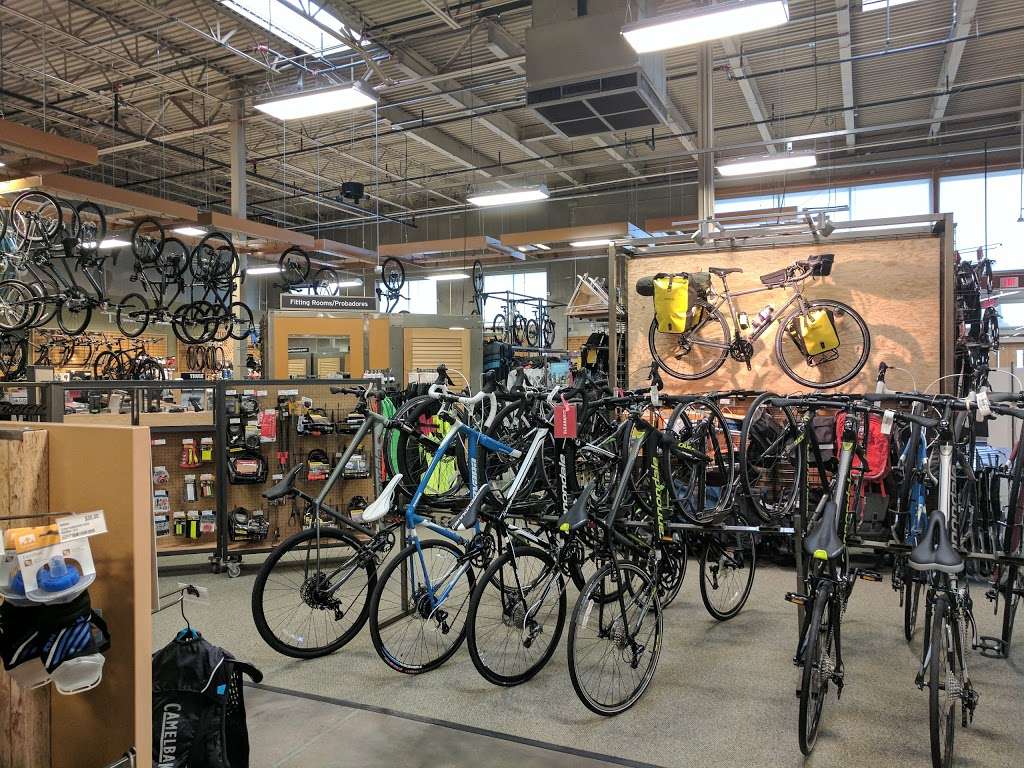 REI | 14696 Delaware St, Westminster, CO 80023, USA | Phone: (720) 872-1938