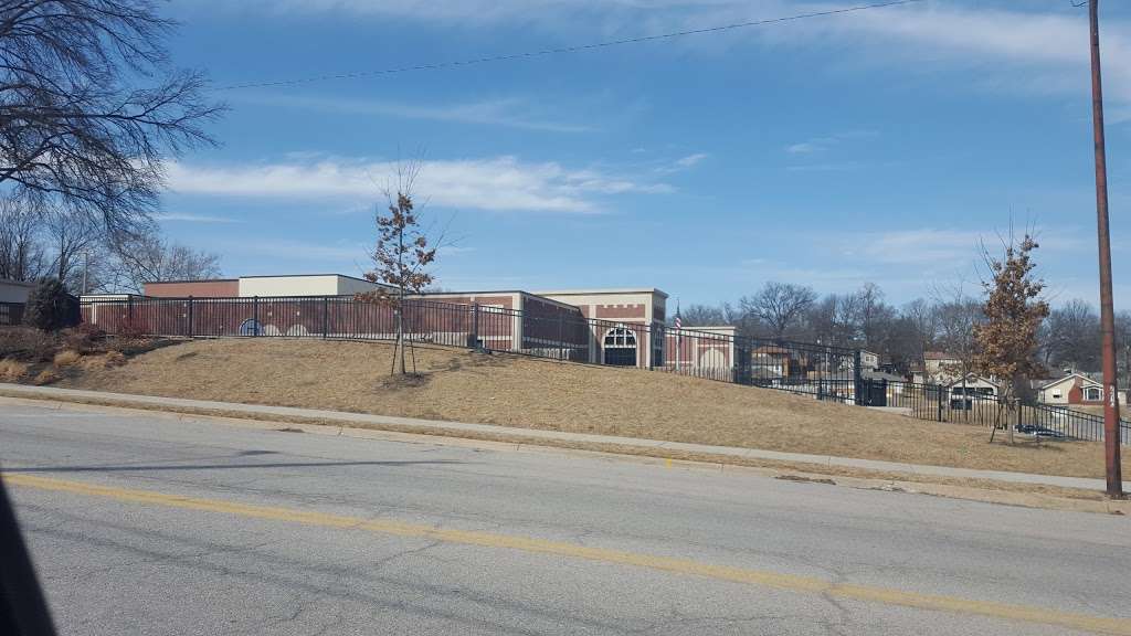 Mark Twain Elementary School | 2300 Minnesota Ave, Kansas City, KS 66102, USA | Phone: (913) 627-5200