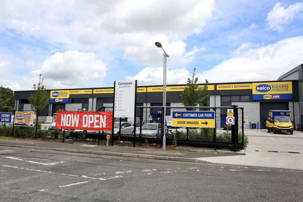 Selco Builders Warehouse Chessington | Compass Business Park, Davis Rd, Chessington KT9 1TT, UK | Phone: 020 8739 1100