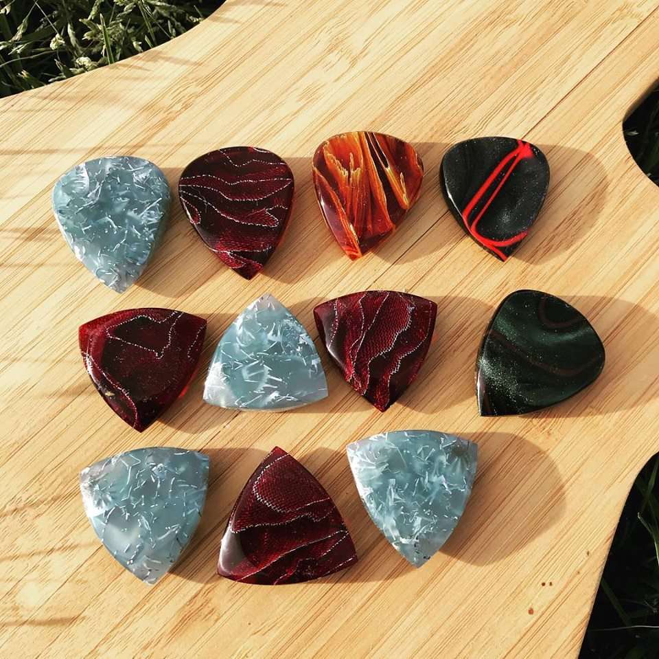 Dragon Guitar Picks | 11928 W Cypress St, Avondale, AZ 85392, USA | Phone: (623) 363-3405