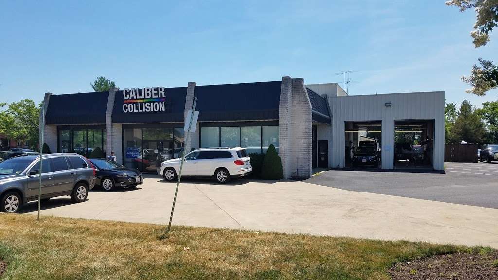 Caliber Collision | 4 Cardinal Park Dr SE, Leesburg, VA 20175, USA | Phone: (703) 771-3810