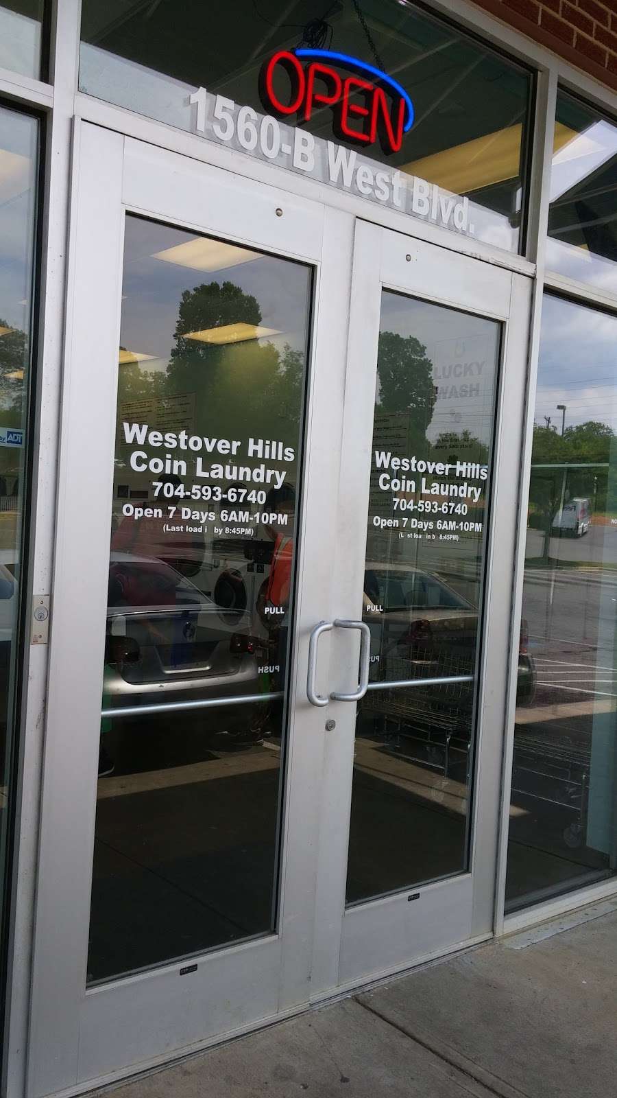 Westover Hills Coin Laundry | B, 1560 West Blvd, Charlotte, NC 28208, USA | Phone: (704) 593-6740