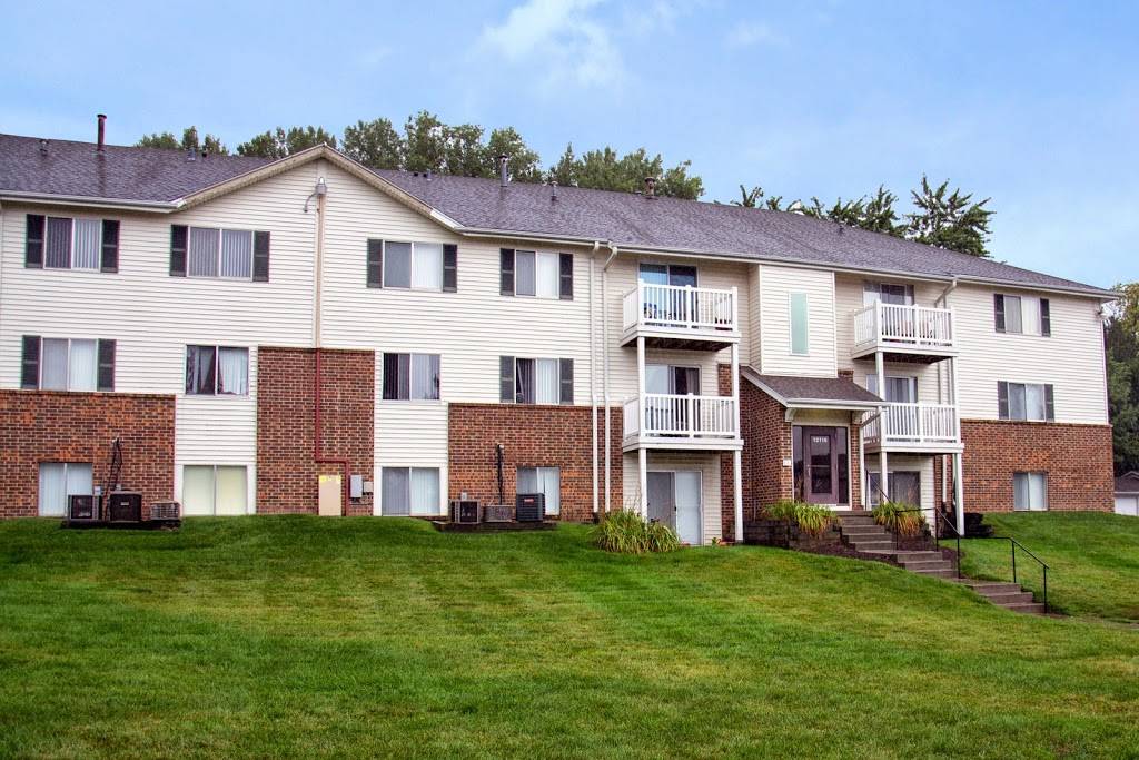 Pacific Winds Apartments | 1215 Fawn Parkway Plaza, Omaha, NE 68144, USA | Phone: (402) 965-0822 Pacific Winds Apartments | 1215 Fawn Parkway Plaza, Omaha, NE 68144, USA | Phone: (402) 965-0822