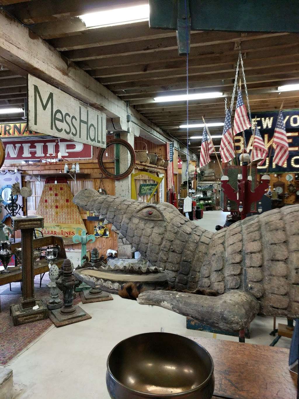 Rivertowne Antique Center | 125 Bank Ave, Columbia, PA 17512, USA | Phone: (717) 684-8514