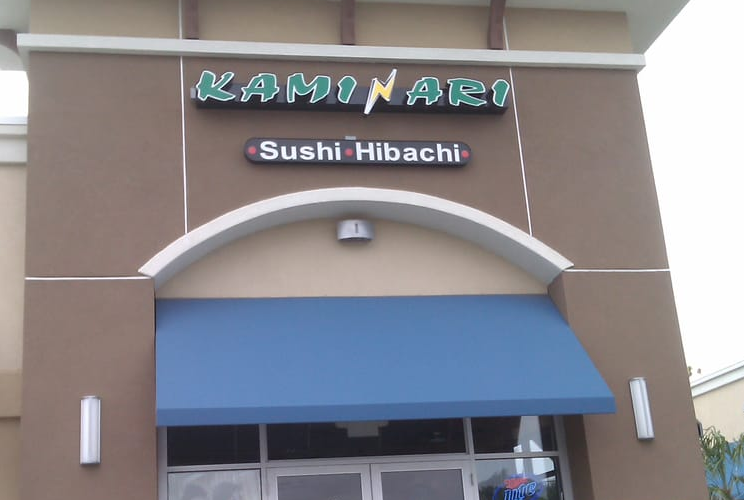 Kaminari Sushi and Hibachi | 3260 Highland Rd #5, Baton Rouge, LA 70802, USA | Phone: (225) 383-0999