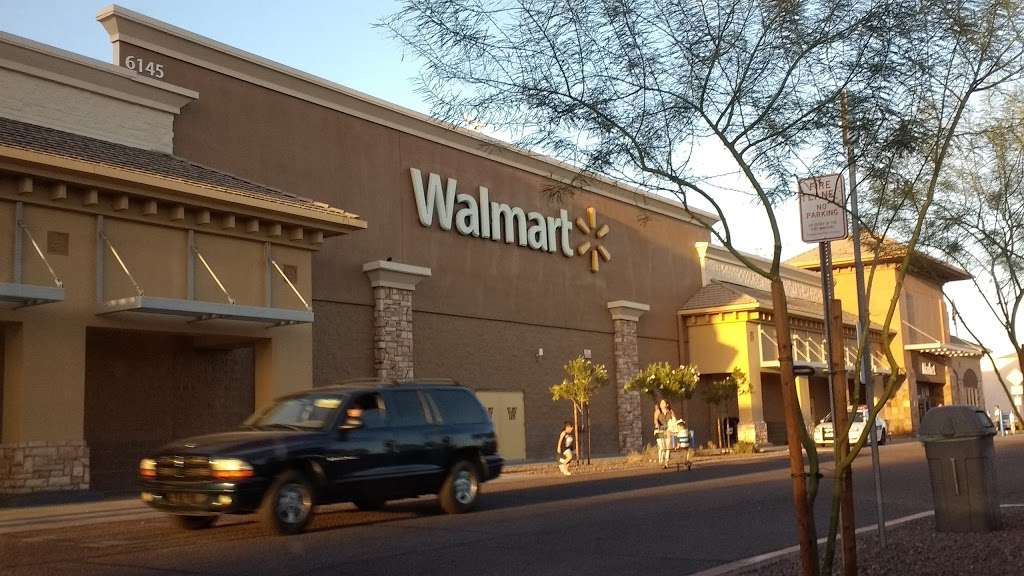 Walmart Supercenter in 6145 N 35th Ave, Phoenix, AZ 85017, USA