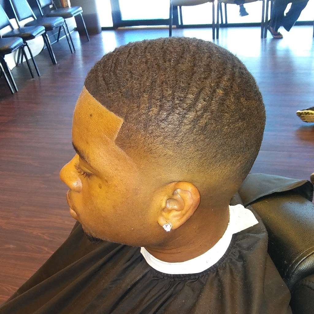 Ricos Barber Shop | 4001 S Sam Houston Pkwy E, Houston, TX 77047, USA | Phone: (832) 894-9916