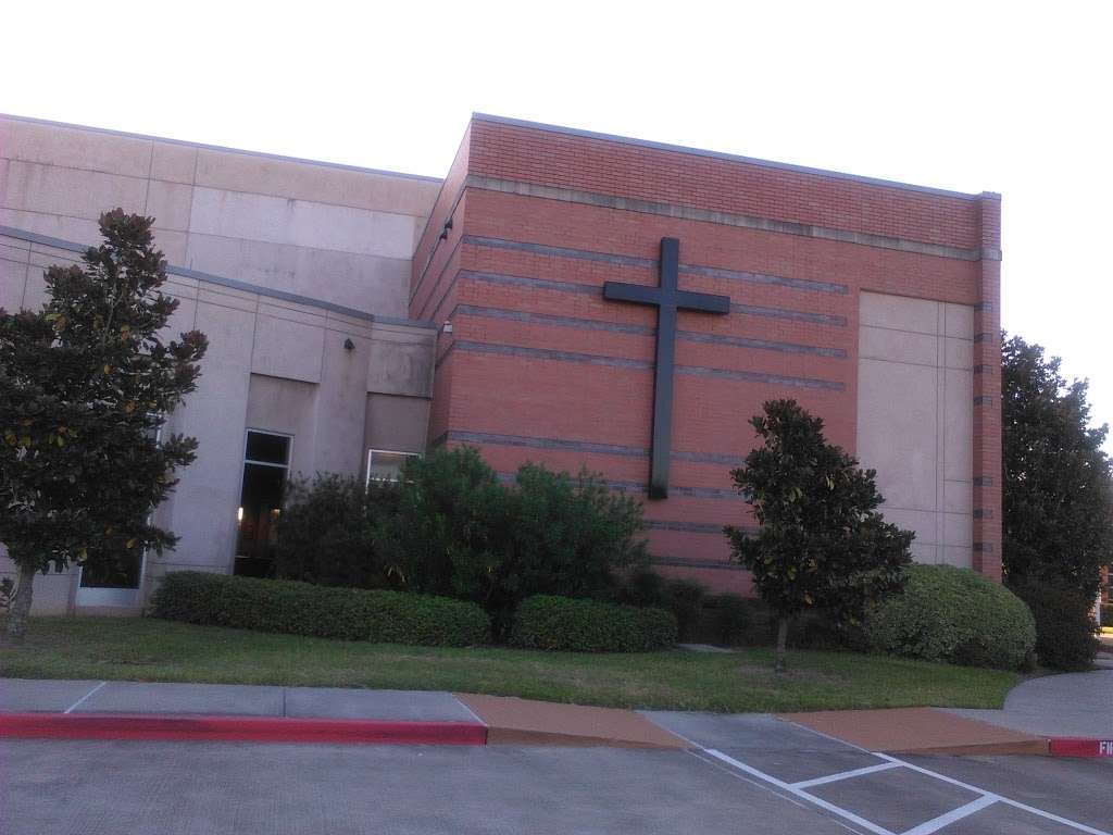 St Edith Stein Catholic Church | 3311 N Fry Rd, Katy, TX 77449, USA | Phone: (281) 492-7500