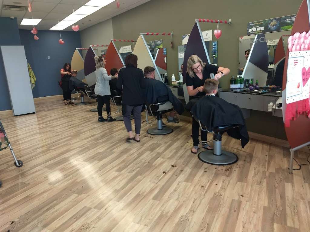 Great Clips | 2587 Sycamore Rd, DeKalb, IL 60115, USA | Phone: (815) 756-2547