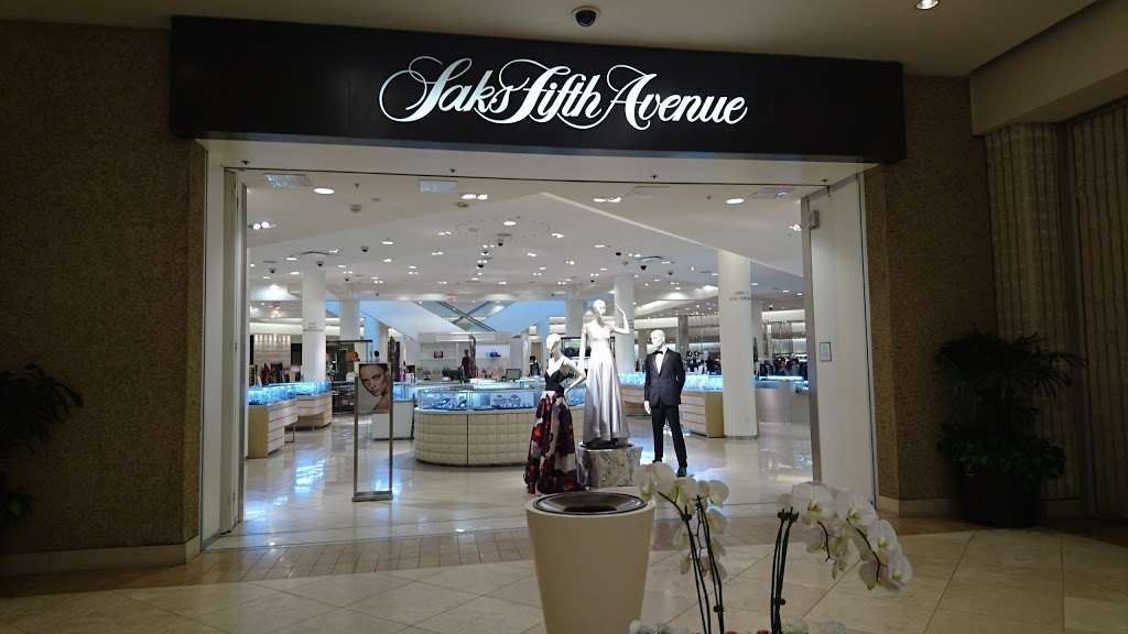 Saks Fifth Avenue | 3333 Bristol St, Costa Mesa, CA 92626 | Phone: (714) 540-3233