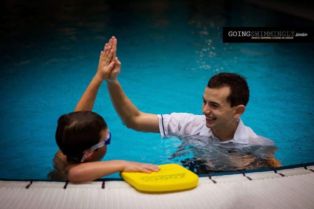 Going Swimmingly London | 100 Friars Ave, Wimbledon, London SW15 3DU, UK | Phone: 07873 178154