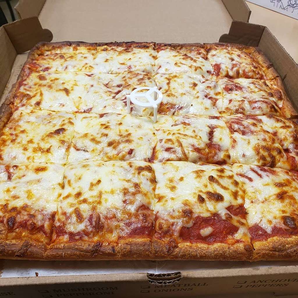 Marios Pizza | 42 Beauchamp Rd, Elkton, MD 21921, USA | Phone: (410) 392-3111