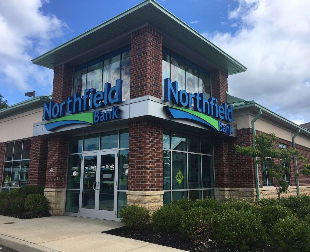 Northfield Bank | 1305 Morris Ave, Union, NJ 07083 | Phone: (833) 301-6325