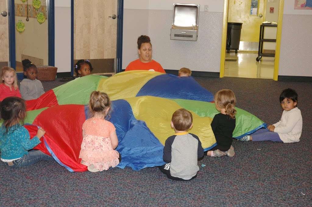 Rainbow Child Care Center of Fishers | 9153 E 141st St, Fishers, IN 46038 | Phone: (317) 770-8420