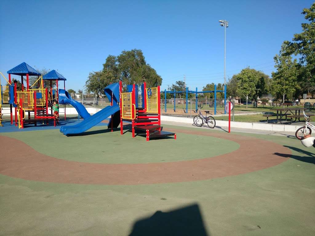 Las Piedras Park | Santa Paula, CA 93060, USA | Phone: (805) 933-4226