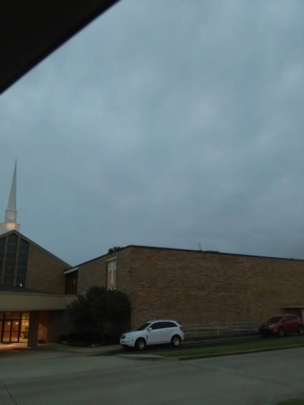 Memorial Baptist Church - church  | Photo 8 of 10 | Address: 2800 S Yale Ave, Tulsa, OK 74114, USA | Phone: (918) 744-0079