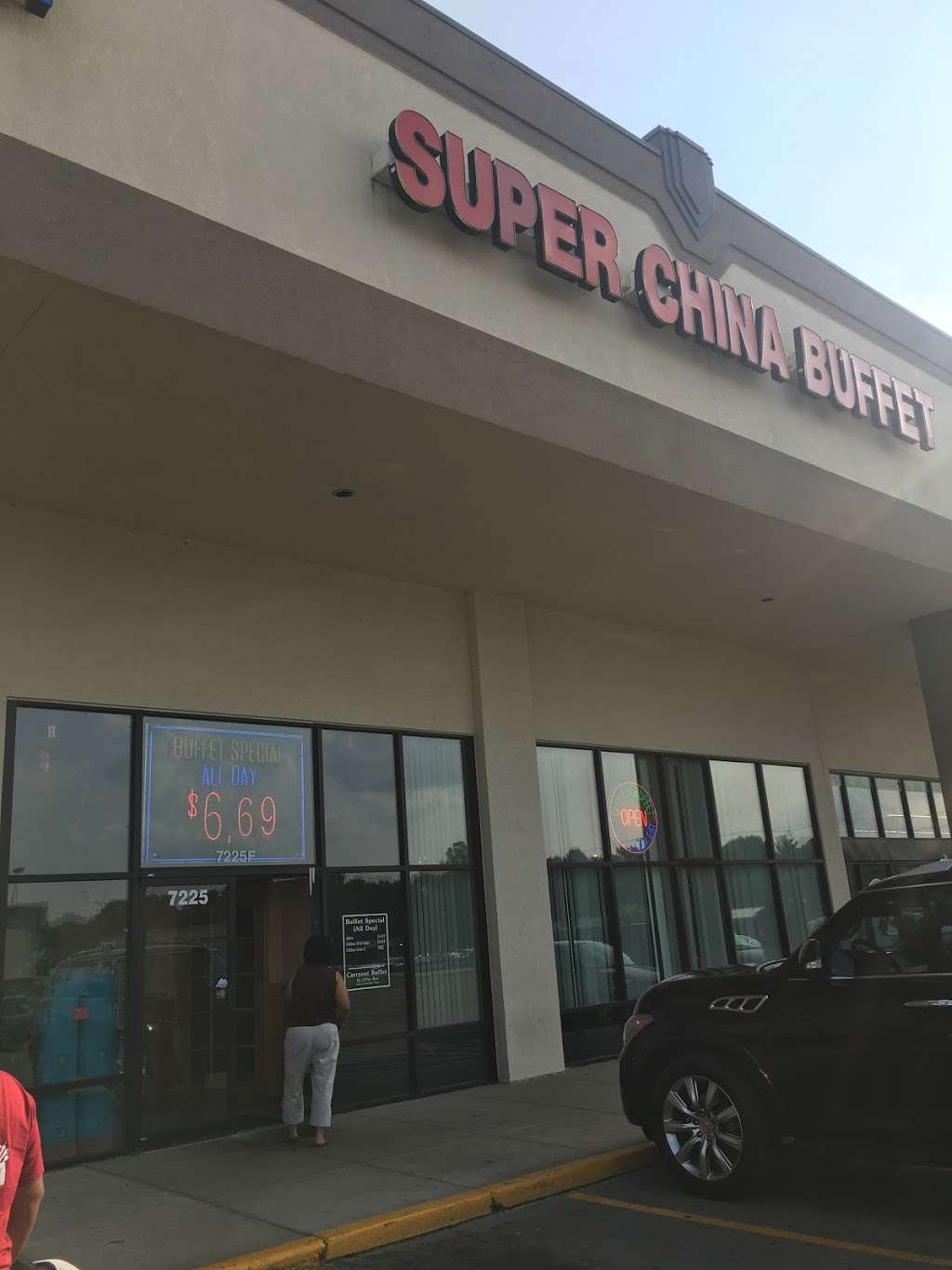 Super China Buffet | 7225 N Keystone Ave # E, Indianapolis, IN 46240 | Phone: (317) 205-9868